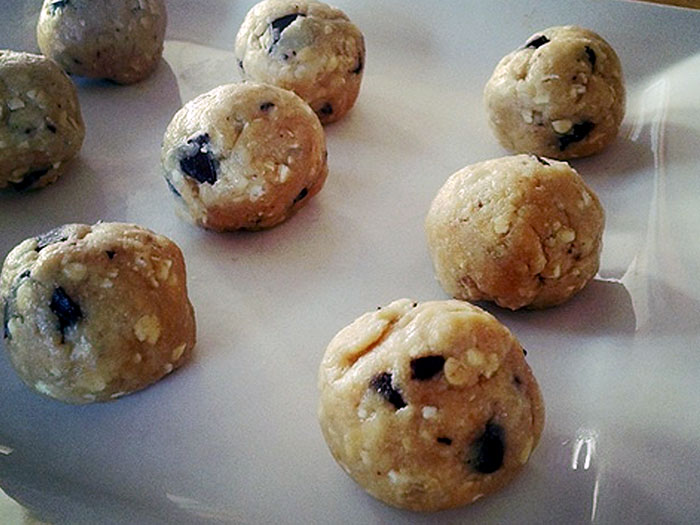 Isageinx IsaPro Peanut Butter Protein Balls